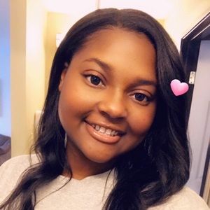 Meet your Posher, Demitra